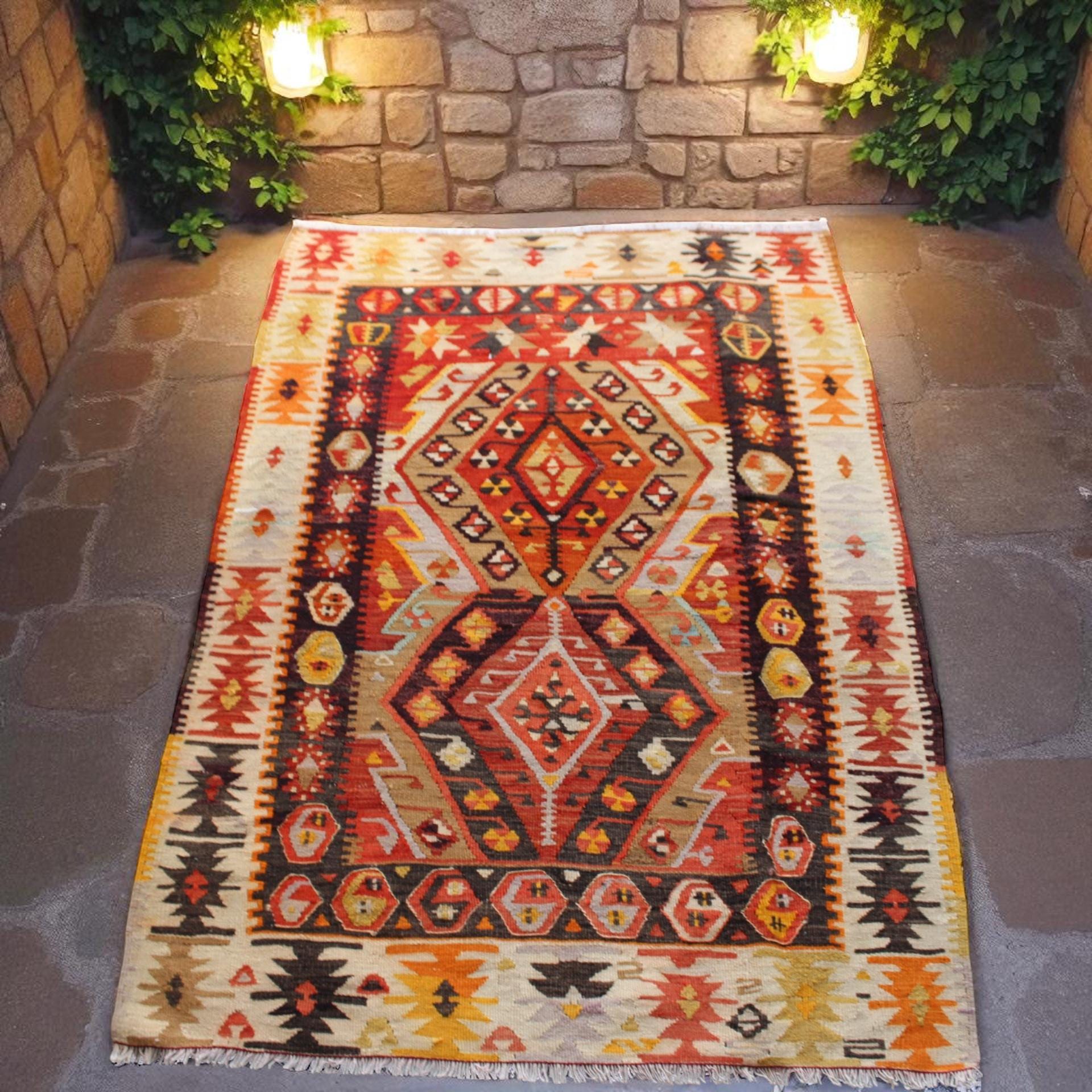 Authentic Turkish Kilim | Boho Chic Wool Rug | Earthy Tribal Pattern, 100cm x 106 cm