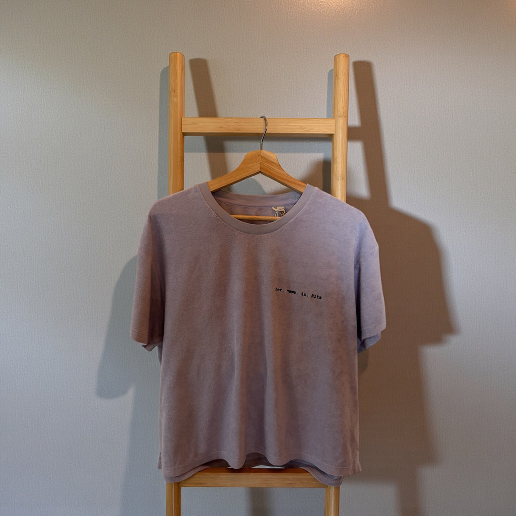 Towel Effect Lavender T-Shirt – Minimalist Unisex Tee, Relaxed Fit Cotton Top, Neutral Everyday Basic