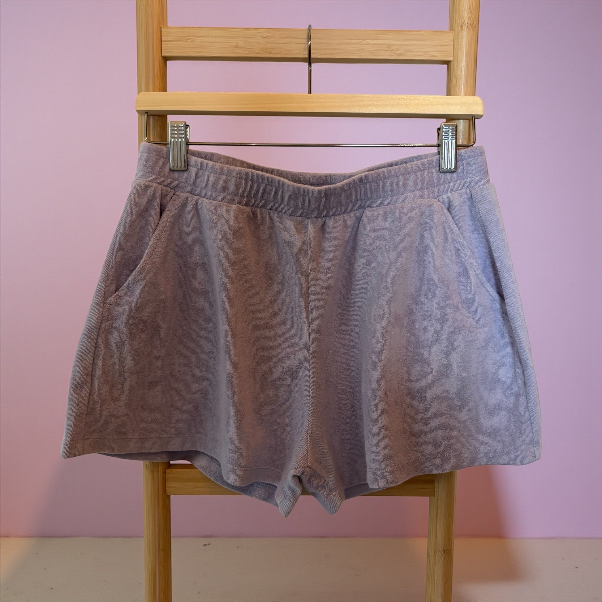 Towel Effect Lavender Shorts – Minimalist Terry Cotton Lounge Shorts, Soft Relaxed Fit with Pockets