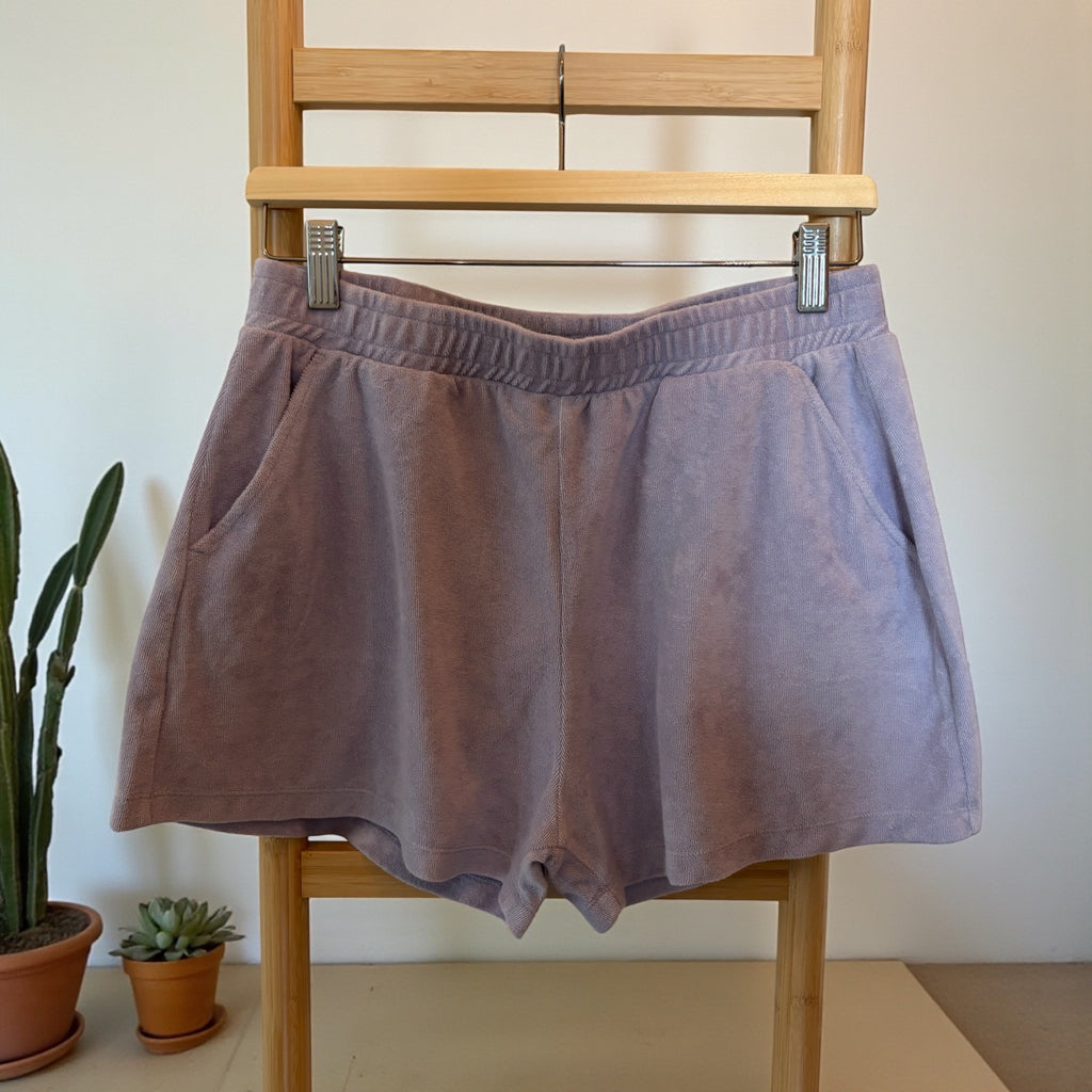 Towel Effect Lavender Shorts – Minimalist Terry Cotton Lounge Shorts, Soft Relaxed Fit with Pockets