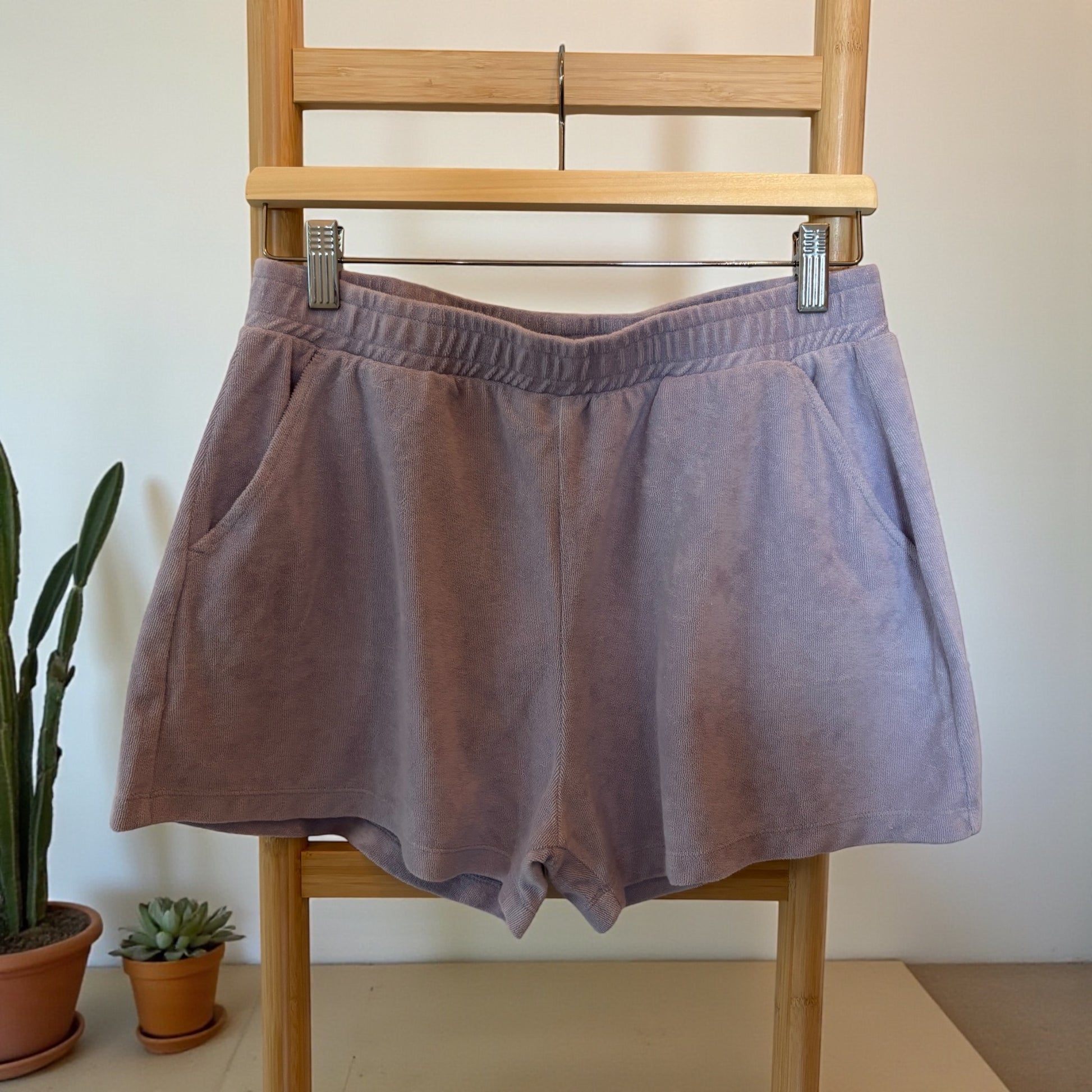 Towel Effect Lavender Shorts – Minimalist Terry Cotton Lounge Shorts, Soft Relaxed Fit with Pockets