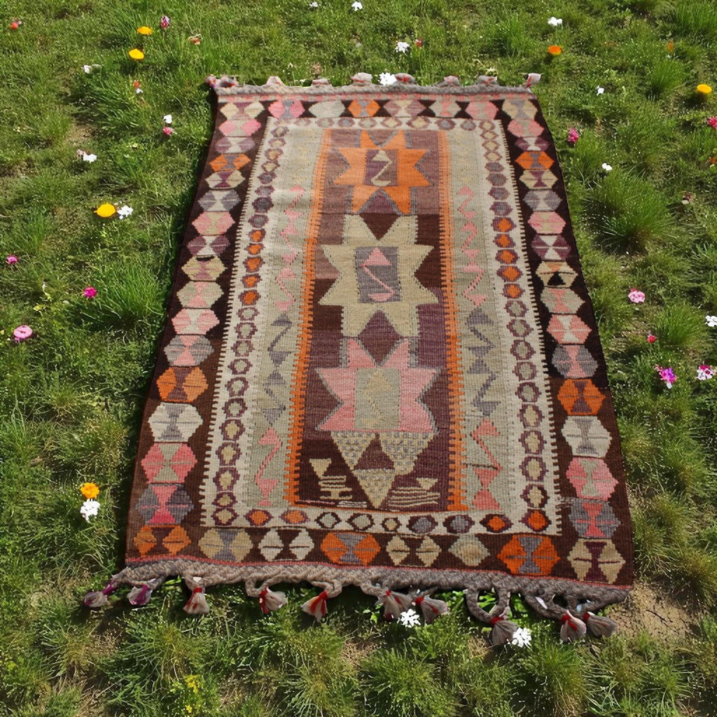 Vintage Turkish Kilim Rug | Small Handwoven Wool Rug | Pastel Tribal Design with Tassels, 88cm x 143cm