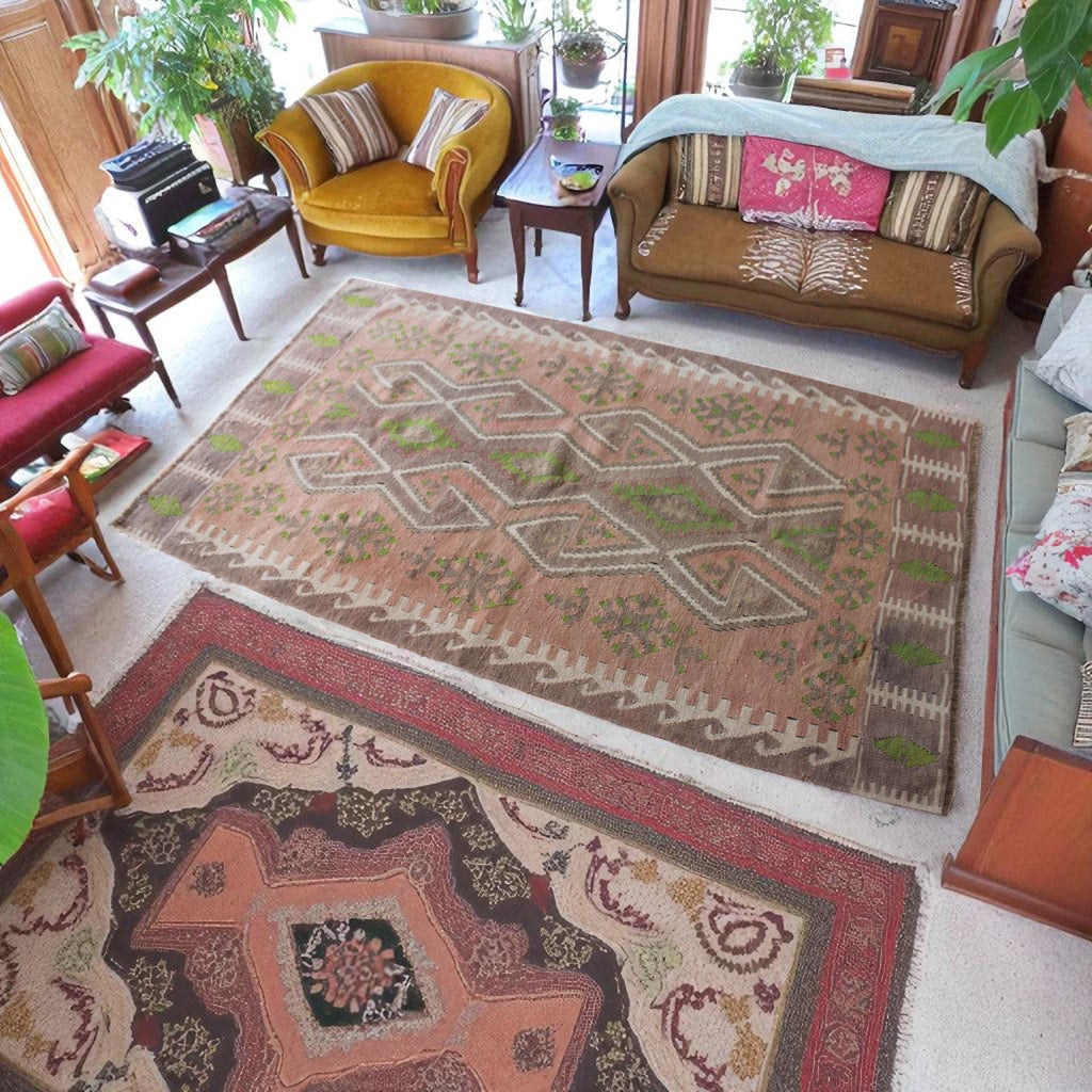 Turkish Rugs, "Kilim Style Wool" from the heart of Anatolia, Cappadocia, 98cm x 170cm