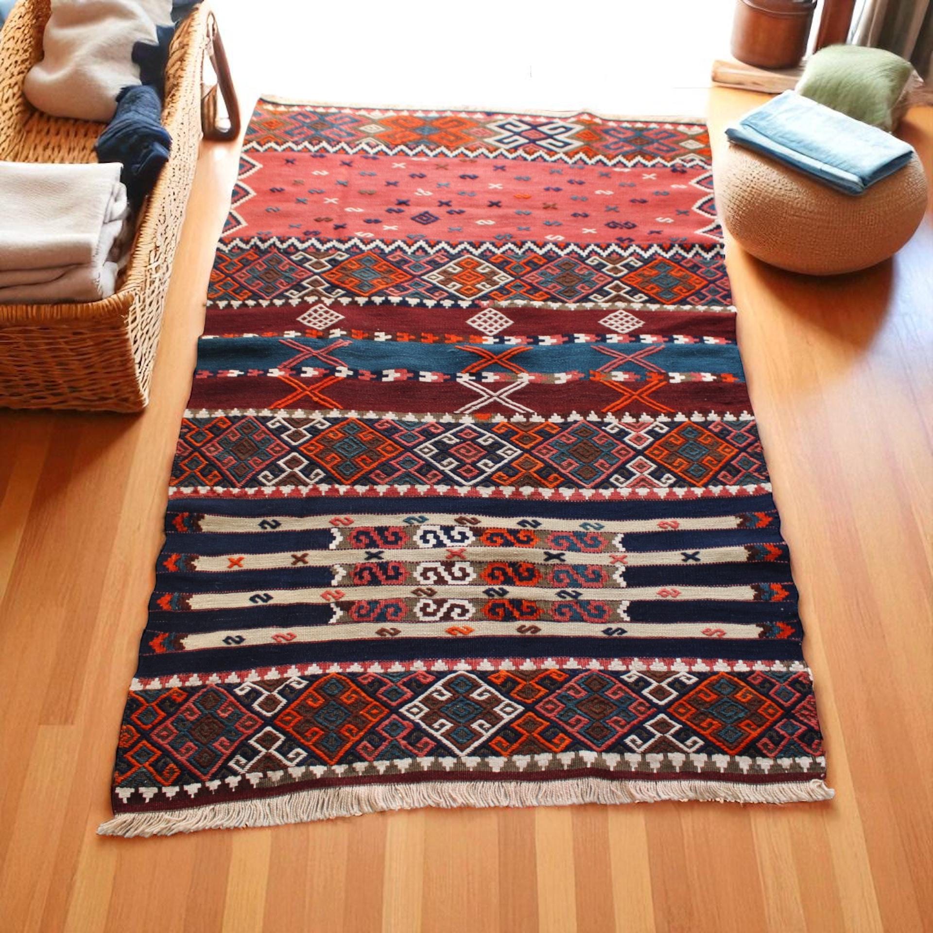 Vintage Turkish Kilim Cicim Style Rug | Handwoven Wool Flatweave | Tribal Nomadic Design, 103cm x 155cm