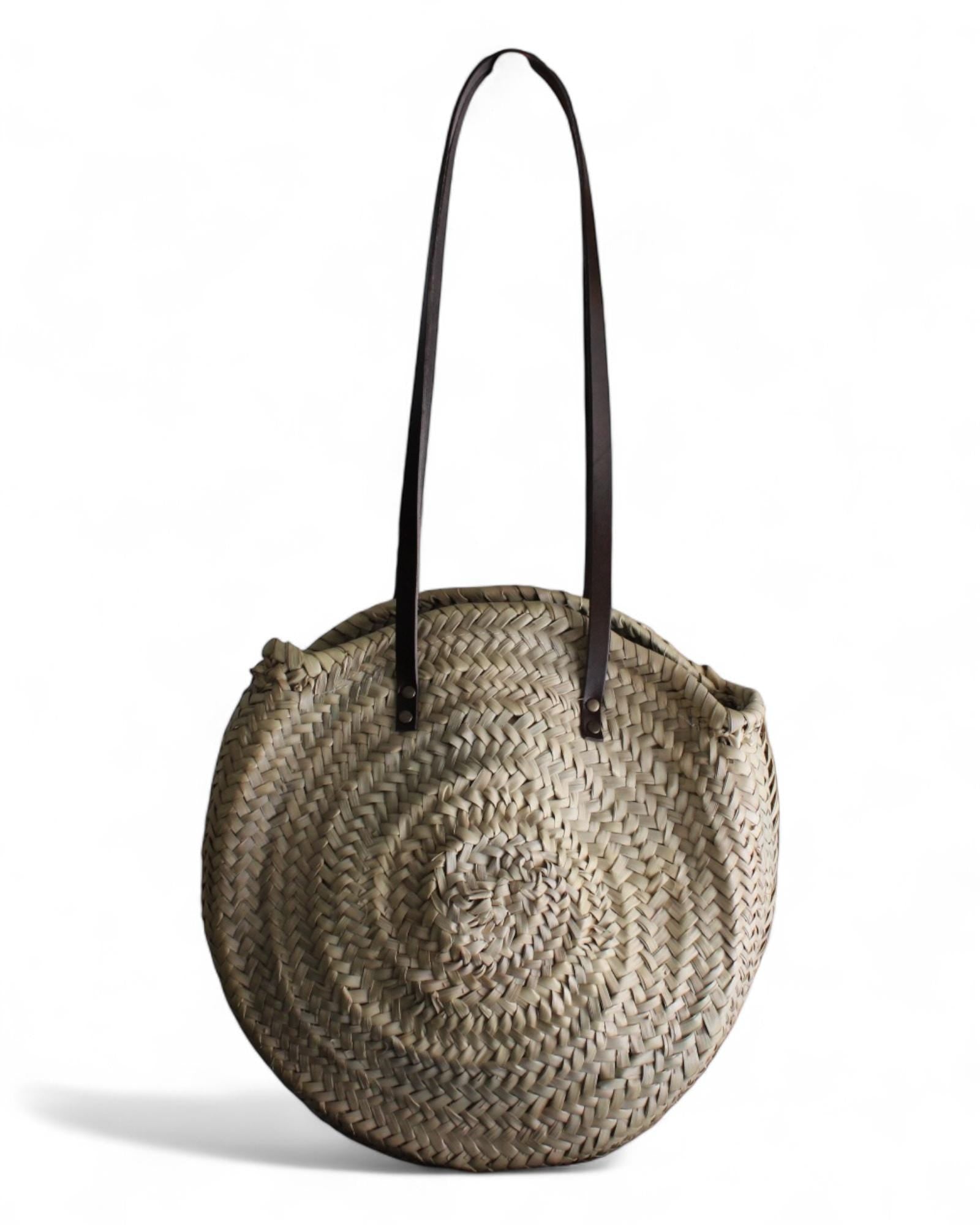 Artisanal Round Straw Bags based in Barcelona
