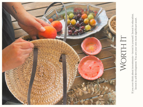 Artisanal Round Straw Bags based in Barcelona