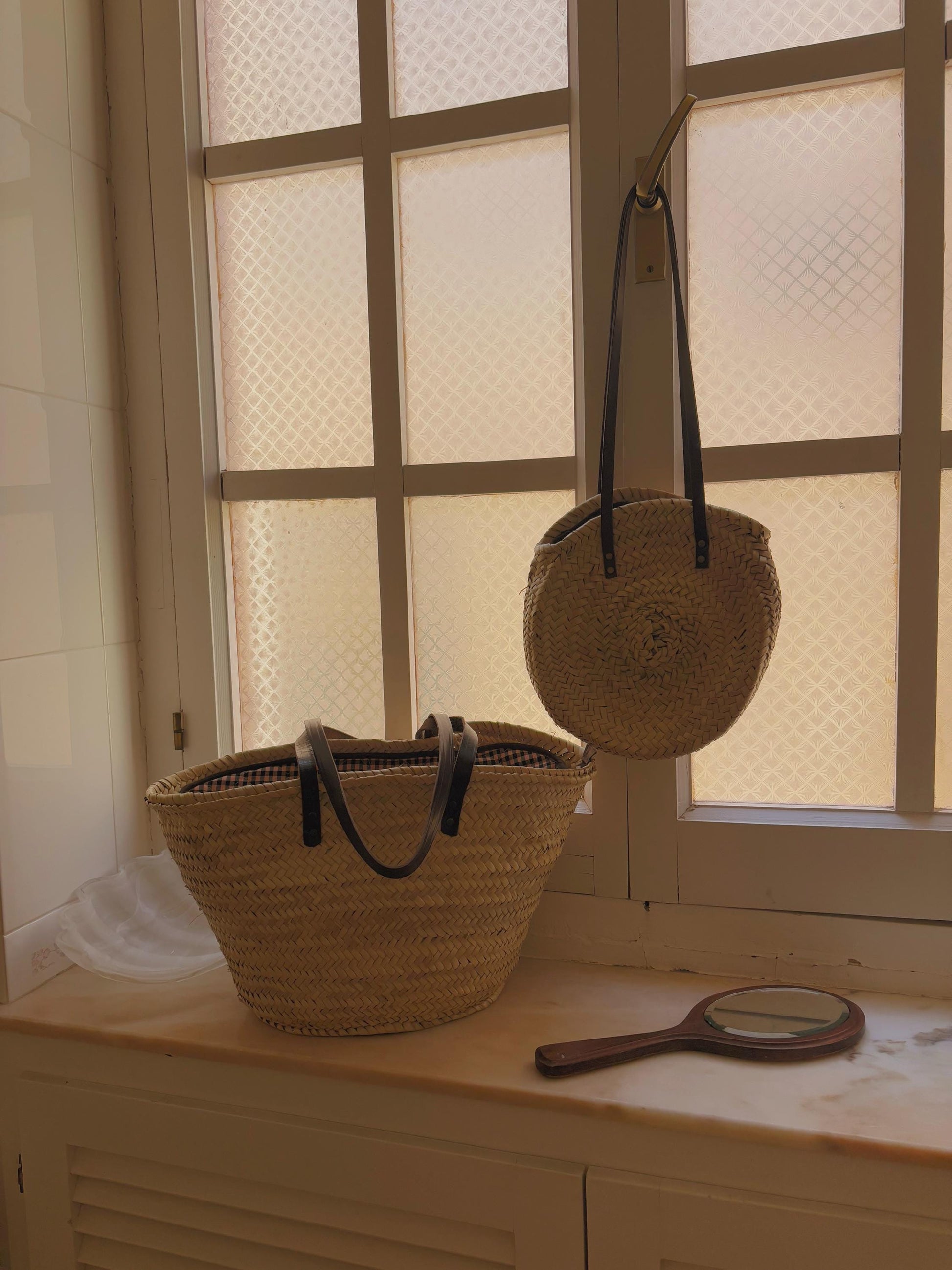 Artisanal Round Straw Bags based in Barcelona