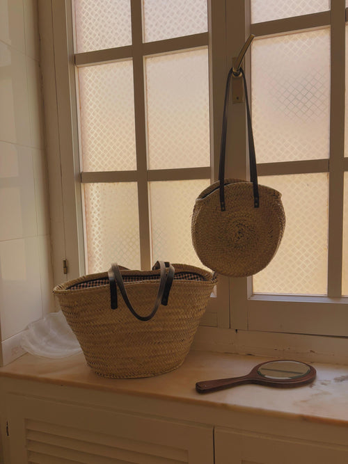 Artisanal Round Straw Bags based in Barcelona
